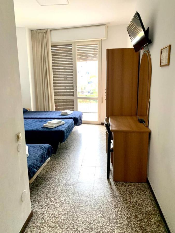 Hotel Telstar Rimini Luaran gambar