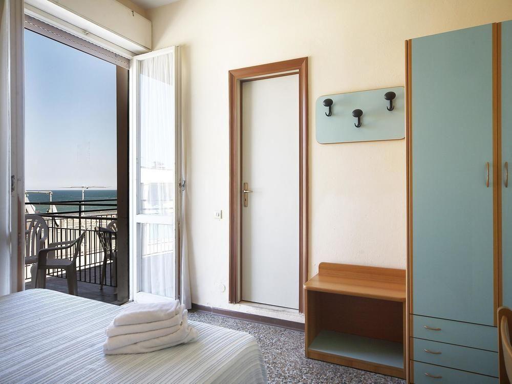 Hotel Telstar Rimini Luaran gambar