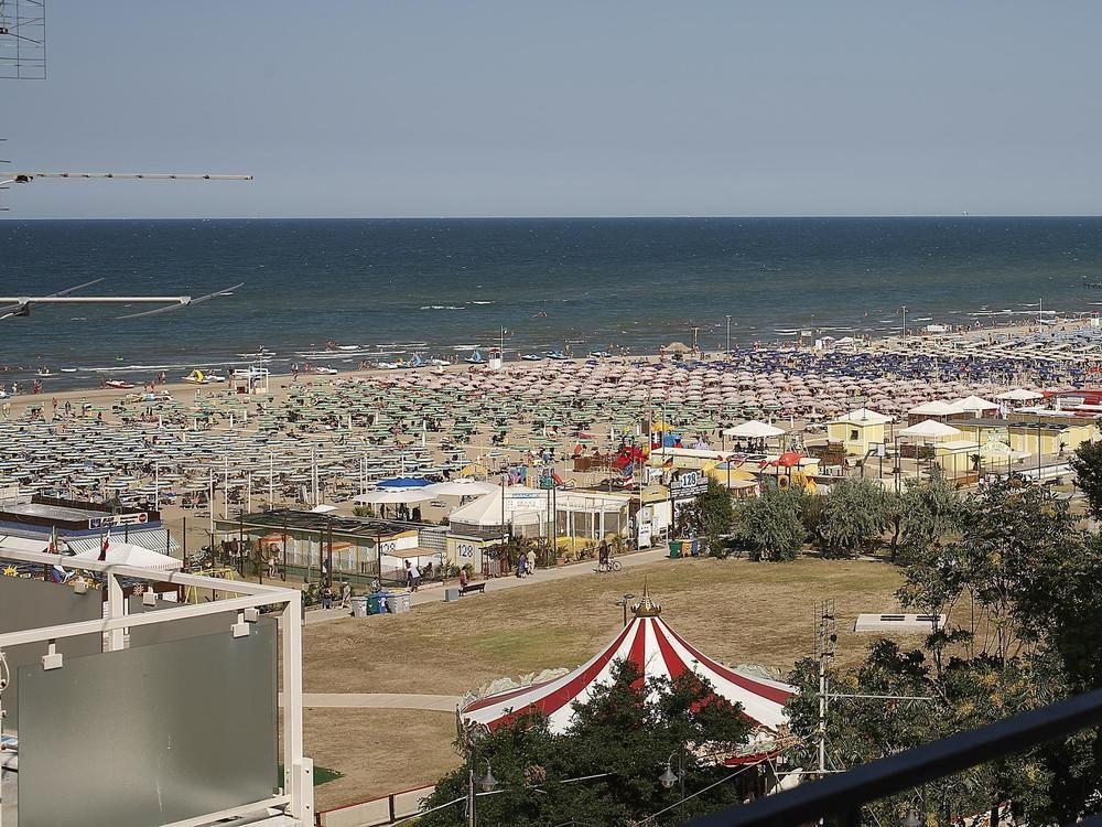 Hotel Telstar Rimini Luaran gambar